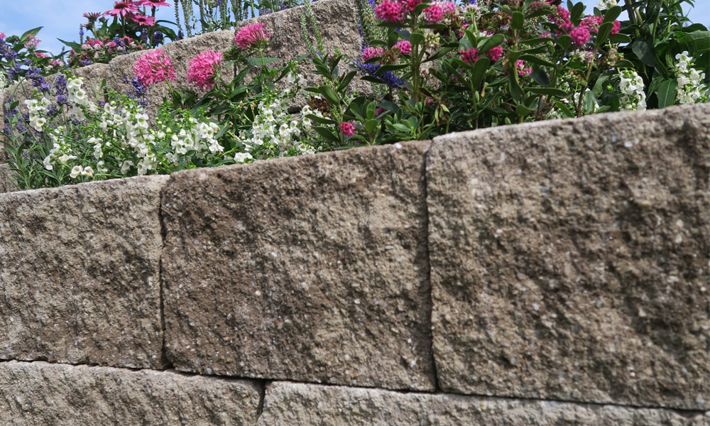 Gutshof murová tvárnica ŠM12 štiepaná, mokka tieňovaná Gutshof murová tvárnica ŠM12 štiepaná, mokka tieňovaná