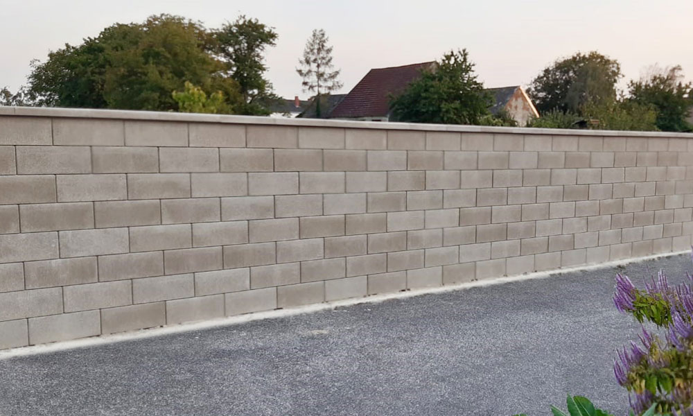 Standard plotová a múrová tvárnica, sivá Standard plotová a múrová tvárnica, sivá