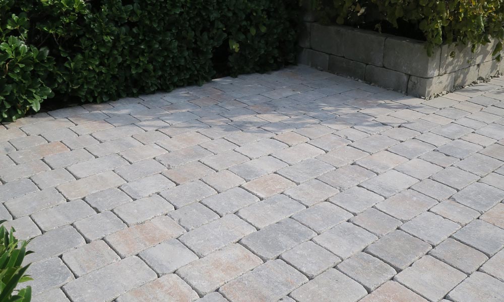 Grado VG4 kombinovaná dlažba, vápenec lastúrnikový Grado VG4 kombinovaná dlažba, vápenec lastúrnikový