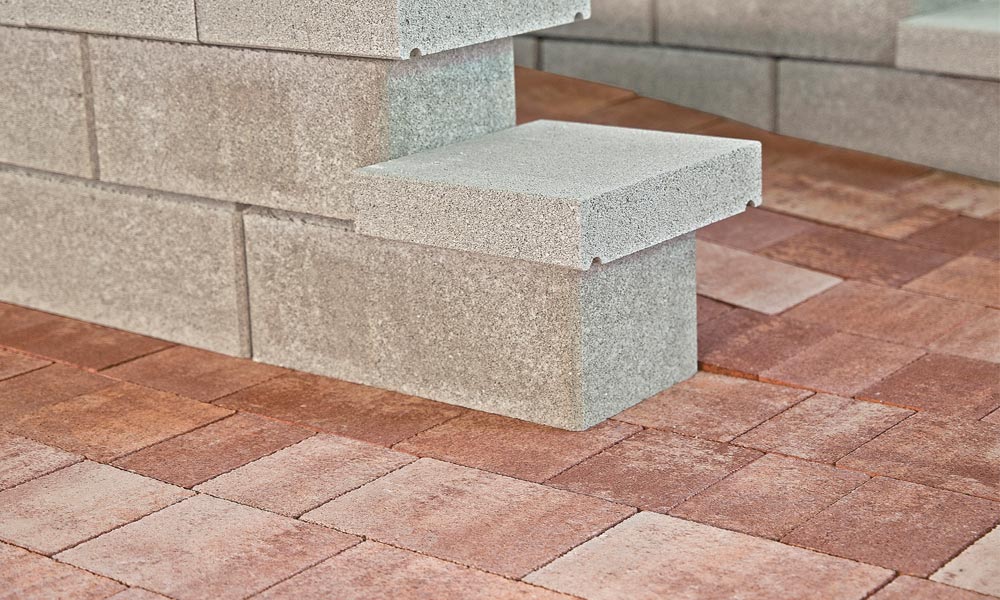 Piazza, terakota tieňovaná Piazza, terakota tieňovaná