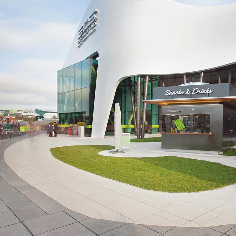 Shopping City Süd Linea VG4 betónová platňa, bielo Friedl Steinwerke Shopping City Süd Linea VG4 betónová platňa, bielo Friedl Steinwerke